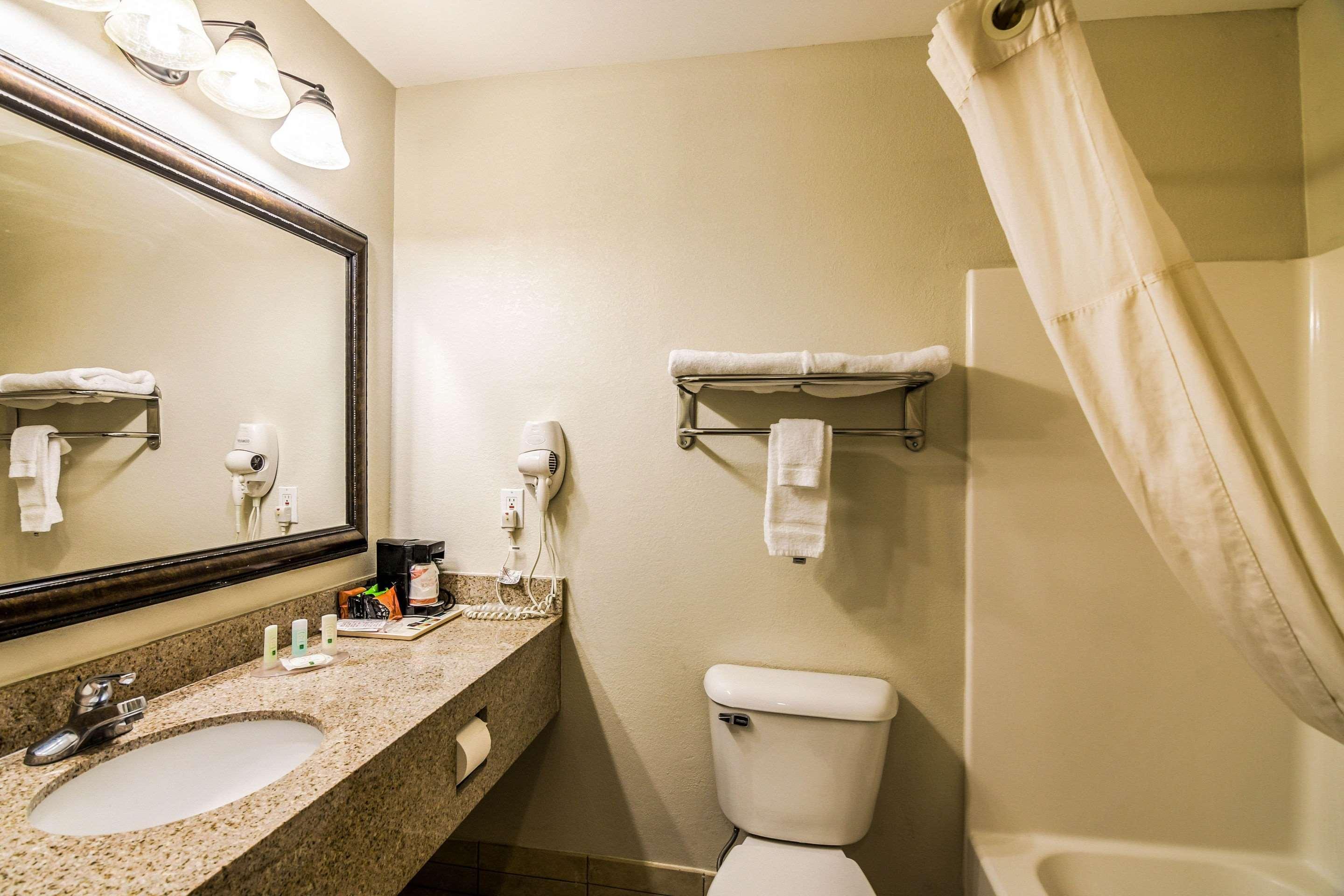 Quality Inn Alexander City Extérieur photo